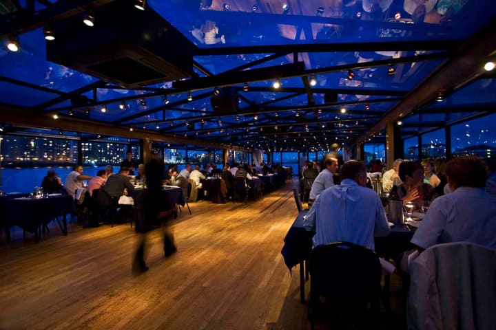 dinner-cruise-with-thames-dinner-cruise-london
