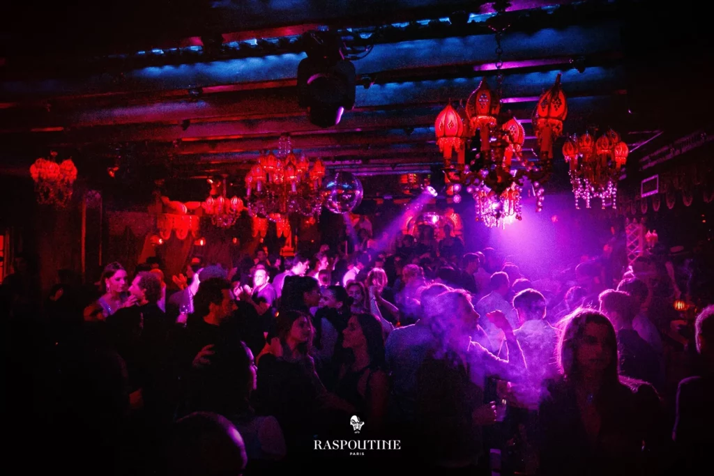 party at Raspoutine Club Paris