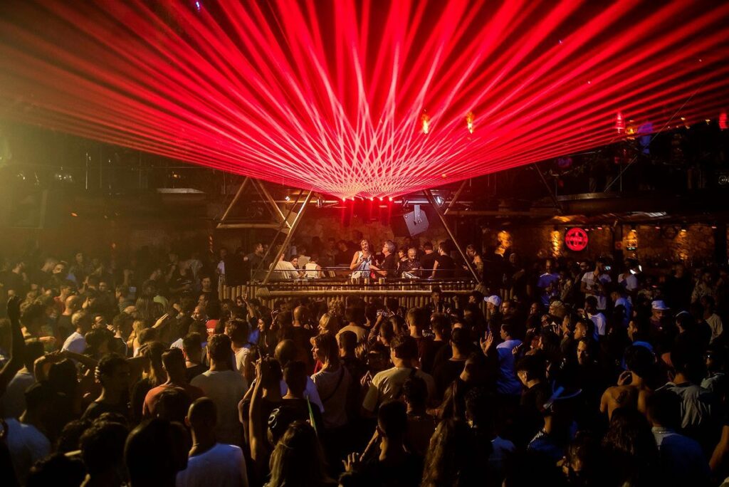 ricardo-villalobos-playing-at-amnesia-ibiza