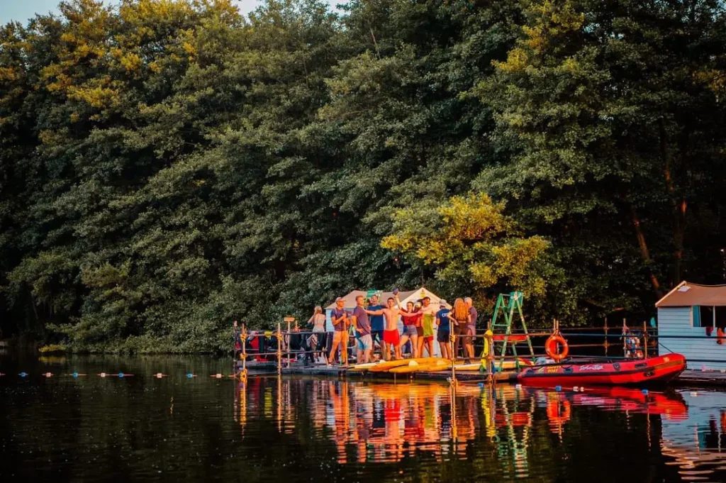 latitude-festival-lake 