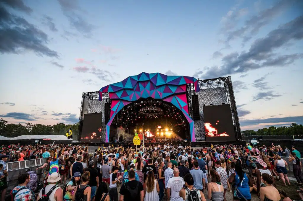 stage-at-firefly-music-festival