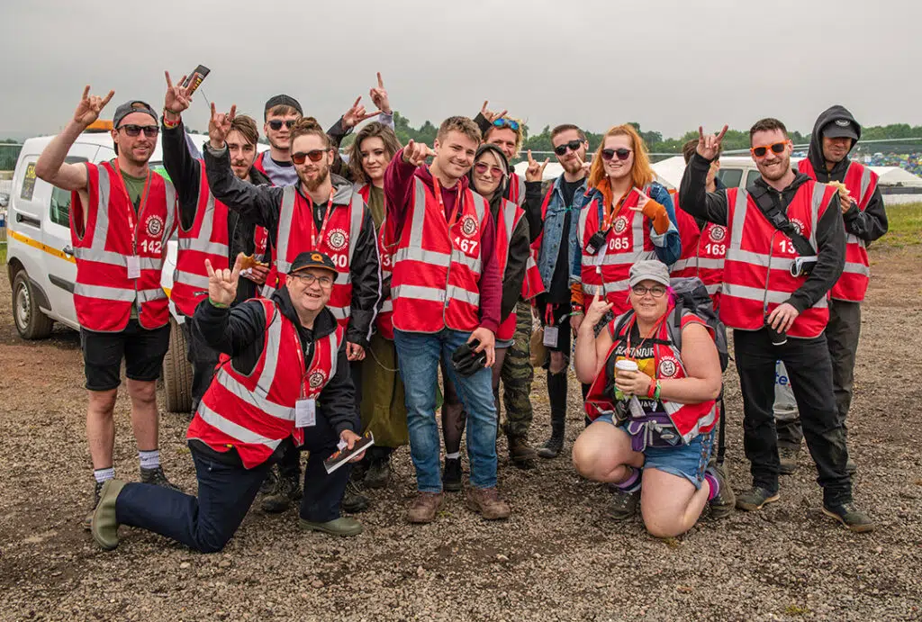 hotbox-events-volunteers-at-download-festival