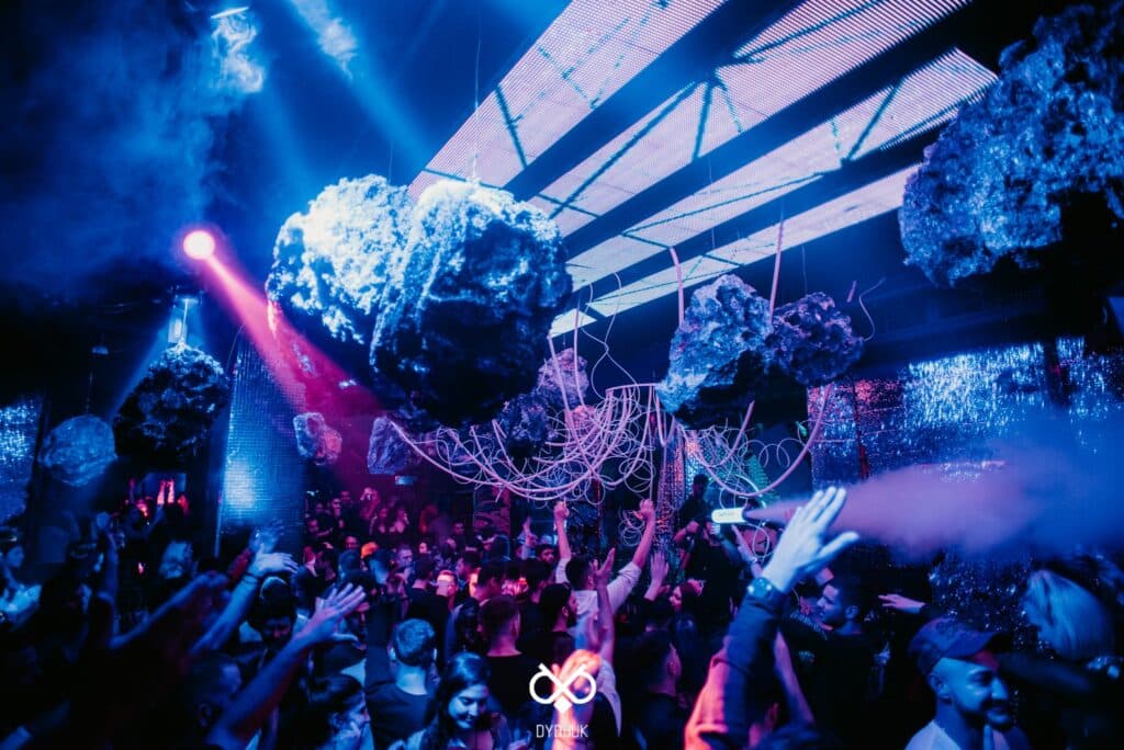 party-at-dybbuk-club-athens