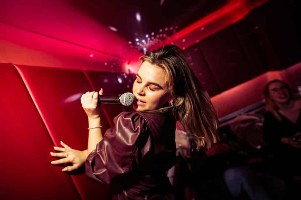 karaoke-at-lucky-voice-soho-london