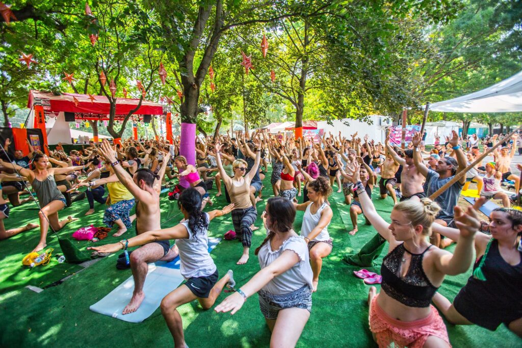 yoga-classes-at-sziget-festival