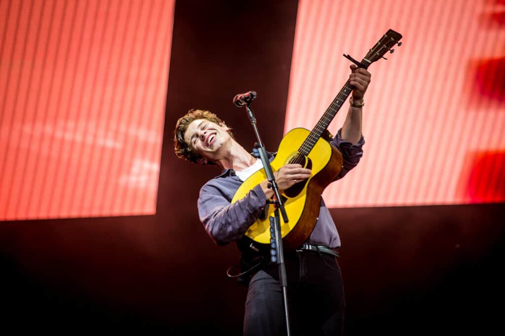 shawn-mendes-performing-at-sziget-festival