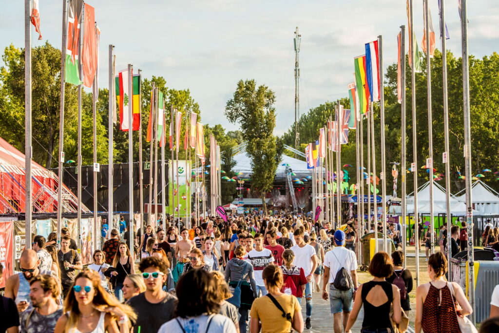 people-roaming-at-sziget-festival