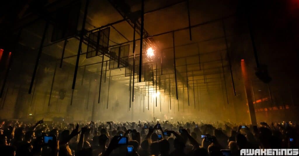 crowds-raving-at-awakenings-festival