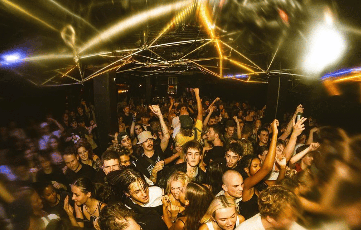party at Grelle Forelle Vienna