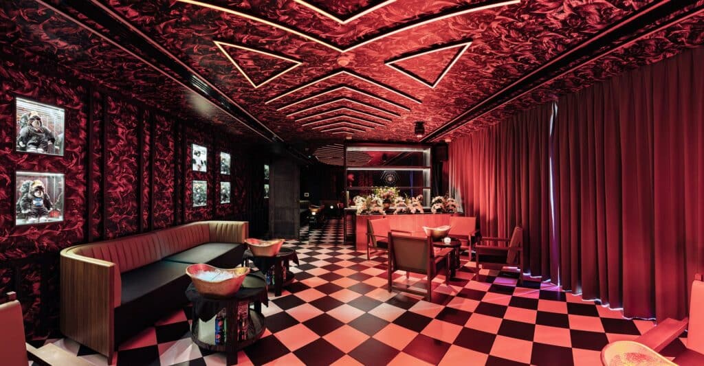 the-gorilla-room-at-1-oak-dubai