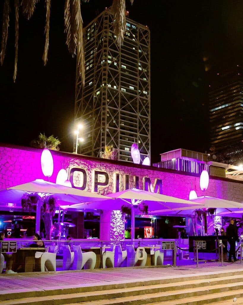 opium-barcelona-club-terrace