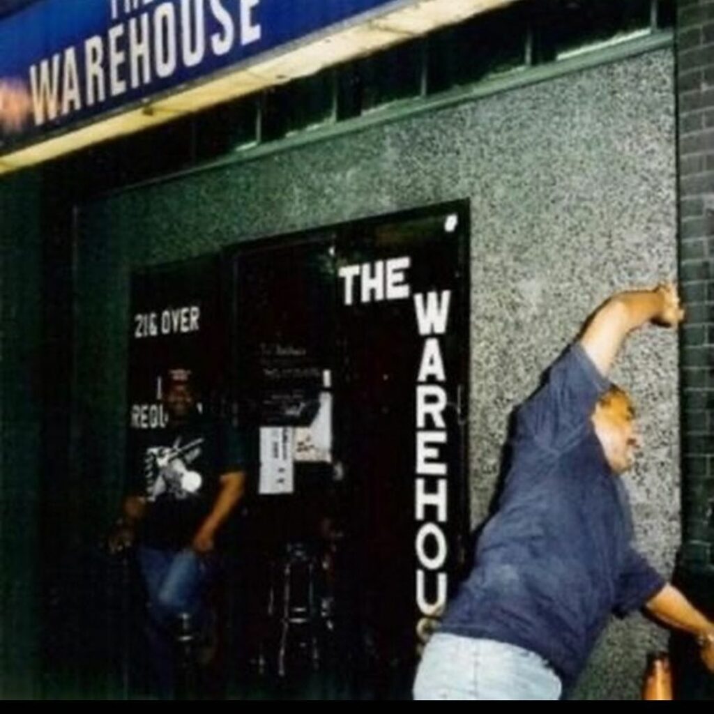 the warehouse club chicago