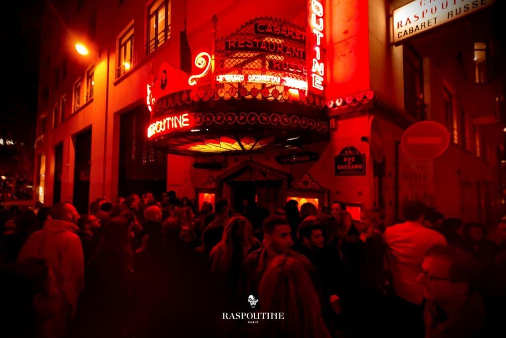 entrance-of-raspoutine-nightclub-paris