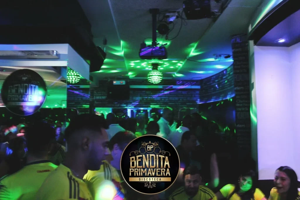 party at Bendita Primavera