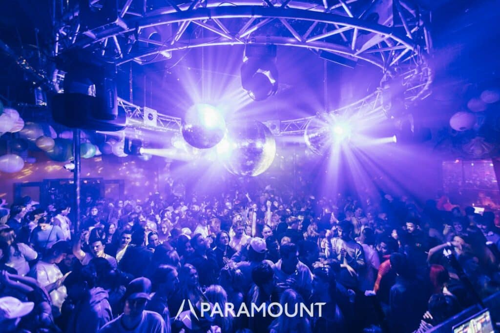 party at Paramount Night