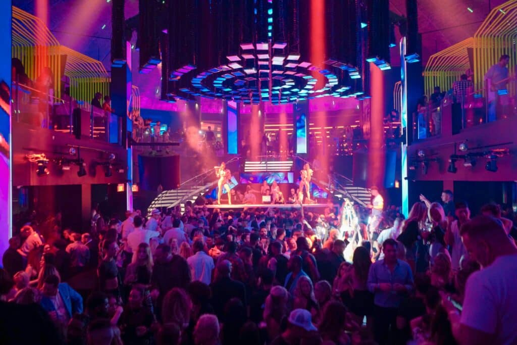 interior-of-miami-nightclub-liv