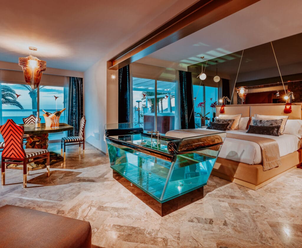 oh-my-good-suite-at-the-ushuaia-hotel-in-ibiza