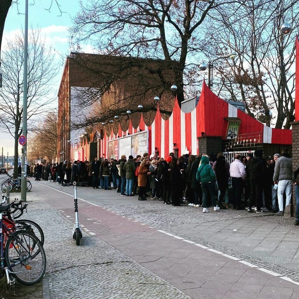 people-queueing-up-at-Sisyphos-Berlin