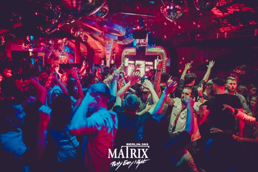 people-partying-at-matrix-berlin