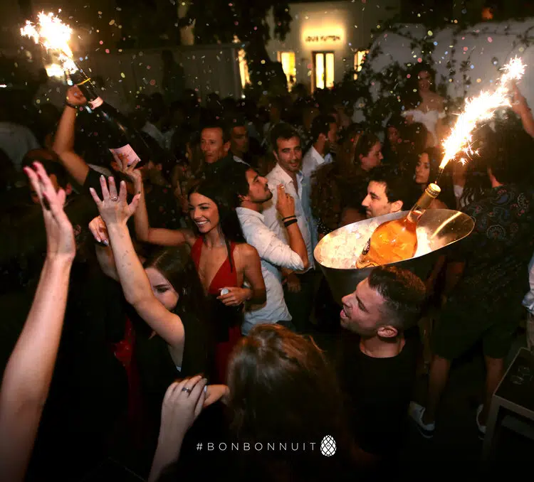 party at Bonbonniere Mykonos