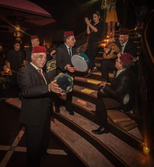 moroccan-band-playing-at-comptoir-darna-marrakesh 