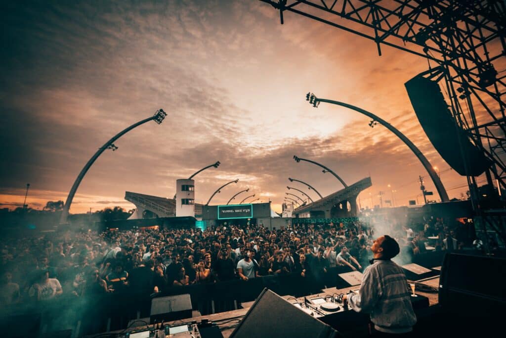 Time-Warp-Festival-in-santiago