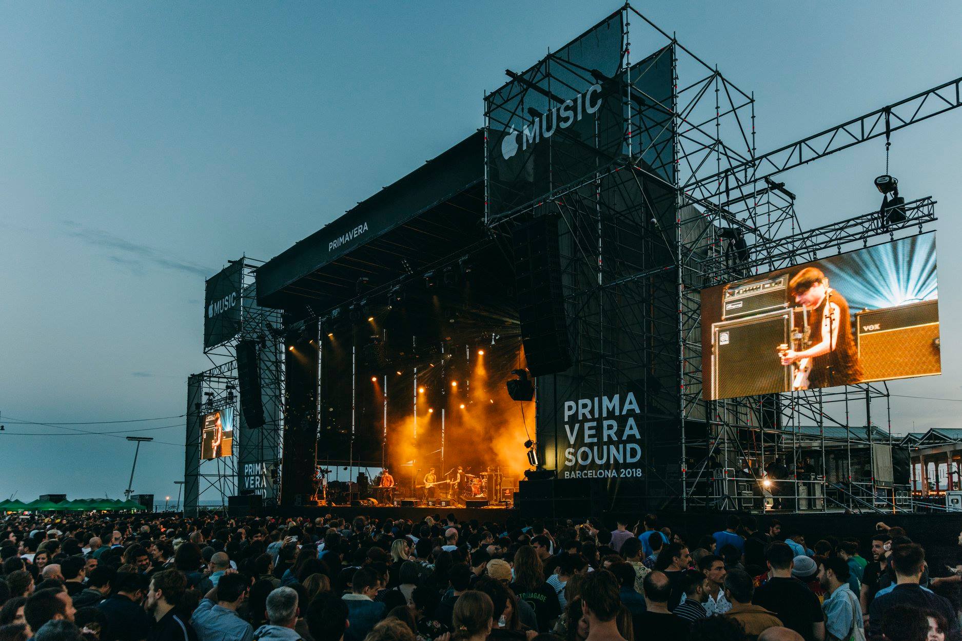 main-stage-at-primavera-sound-festival-barcelona