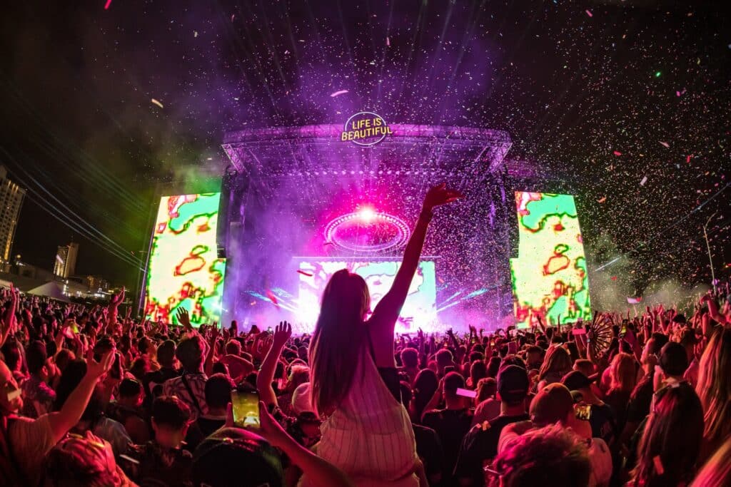 crowds-in-front-of-stage-at-life-is-beautiful-festival