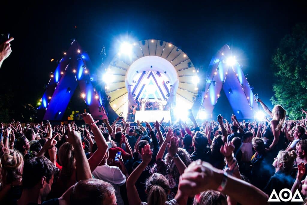 people-in-front-of-stage-at-amsterdam-open-air-festival