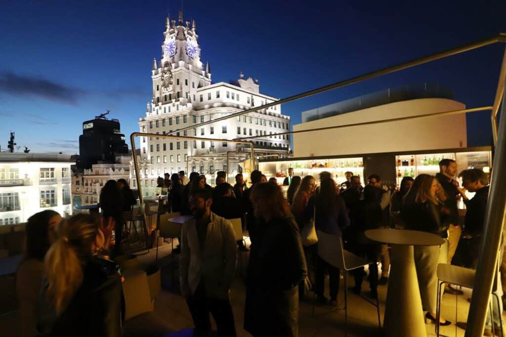 view-from-picalargartos-rooftop-bar-madrid