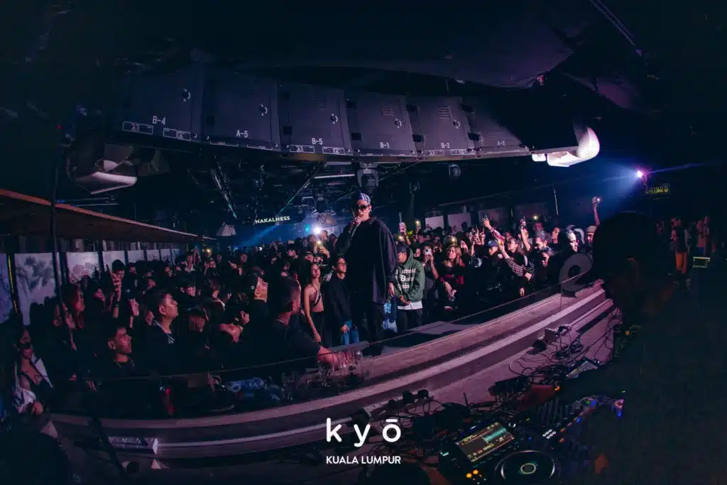 party at Kyo