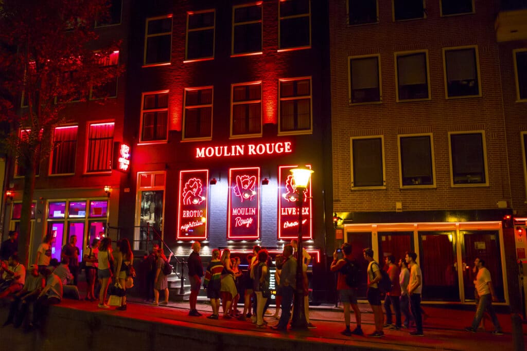 nightlife-red-light-district-amsterdam
