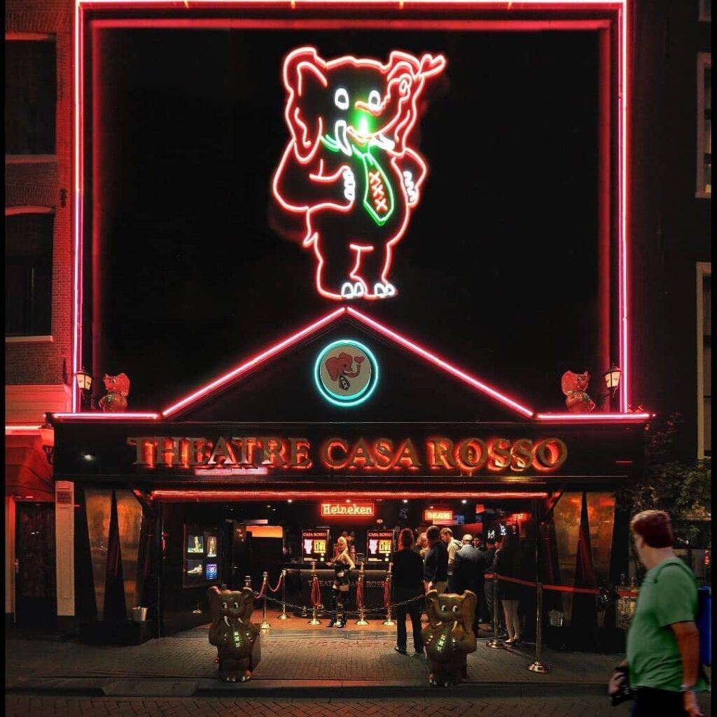 sex-show-at-casa-rosso-amsterdam