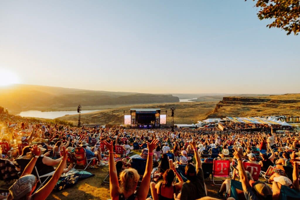 people-partying-at-watershed-country-music-festival