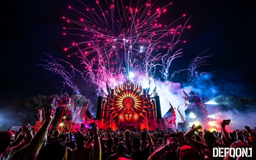 stage-design-at-defqon-festival-in-netherlands