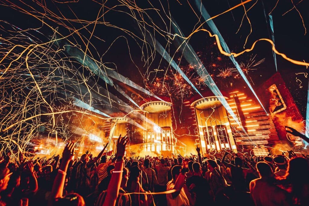 main-stage-at-parookaville-festival