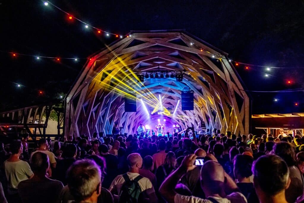 view-of-stage-and-crowd-at-Fishing-On-Orfu