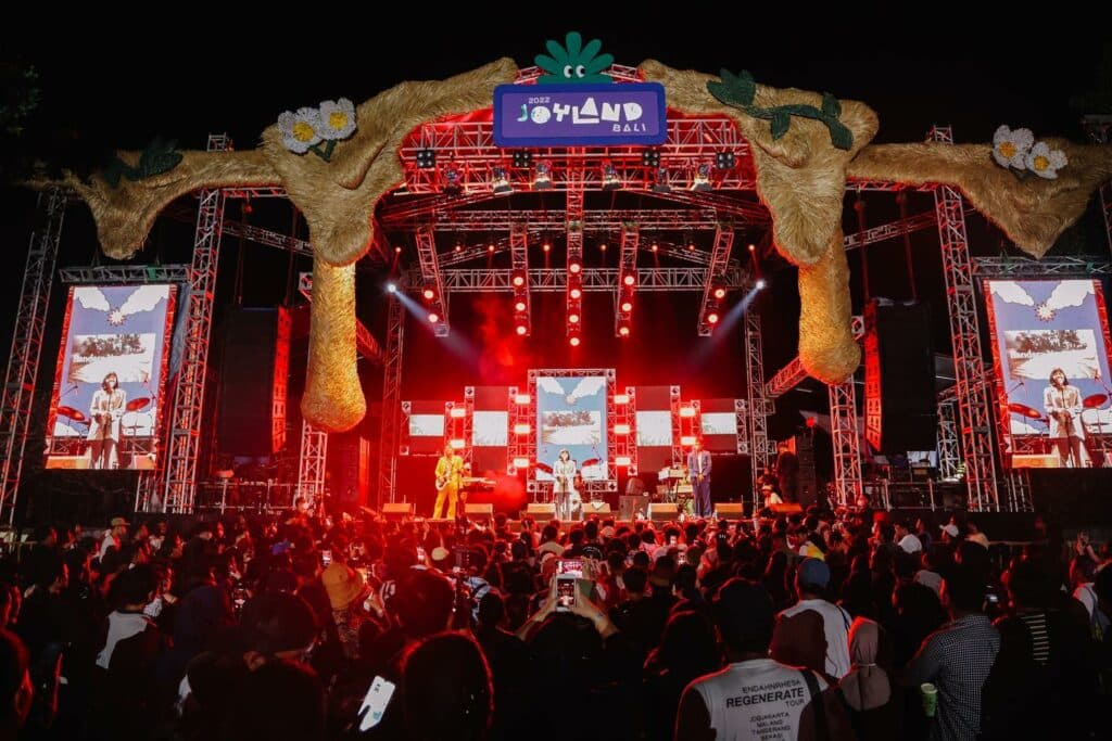 Joyland-Festival-Stage