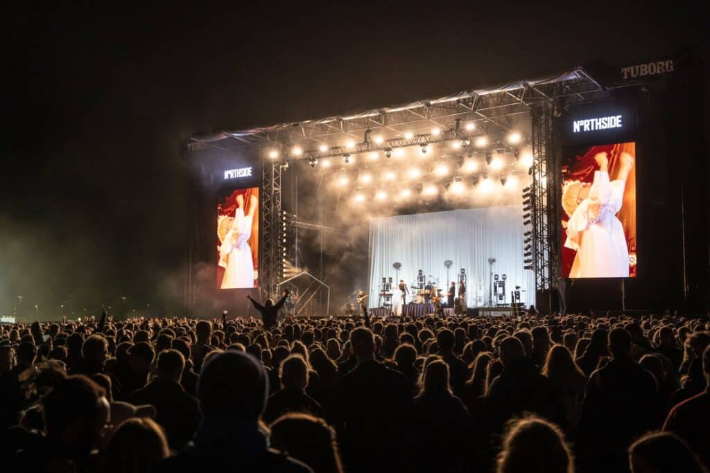 stage-at-Northside-with-crowd-view