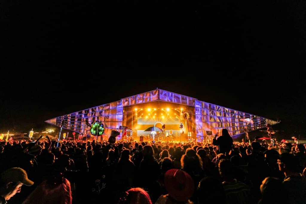 stage-at-beyond-the-valley-festival