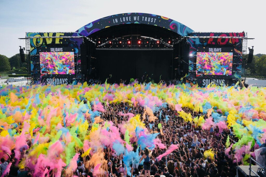 main-stage-at-solidays-festival-in-france