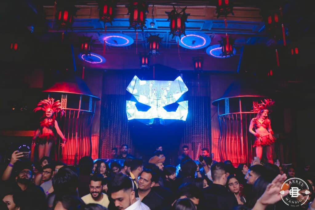party at Mansion Nightclub Mumbai