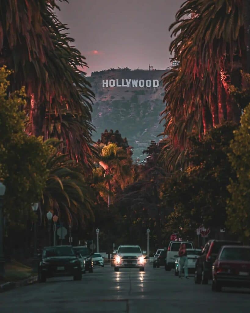 hollywood-sign-at-sunset-los-angeles