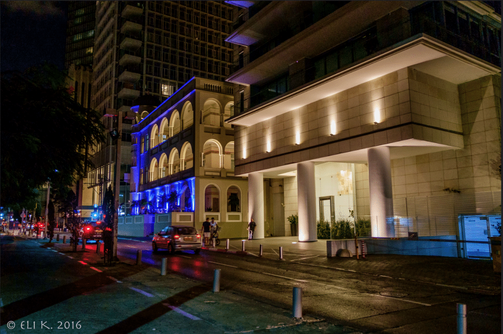 nightlife-in-rothschild-boulevard-tel-aviv