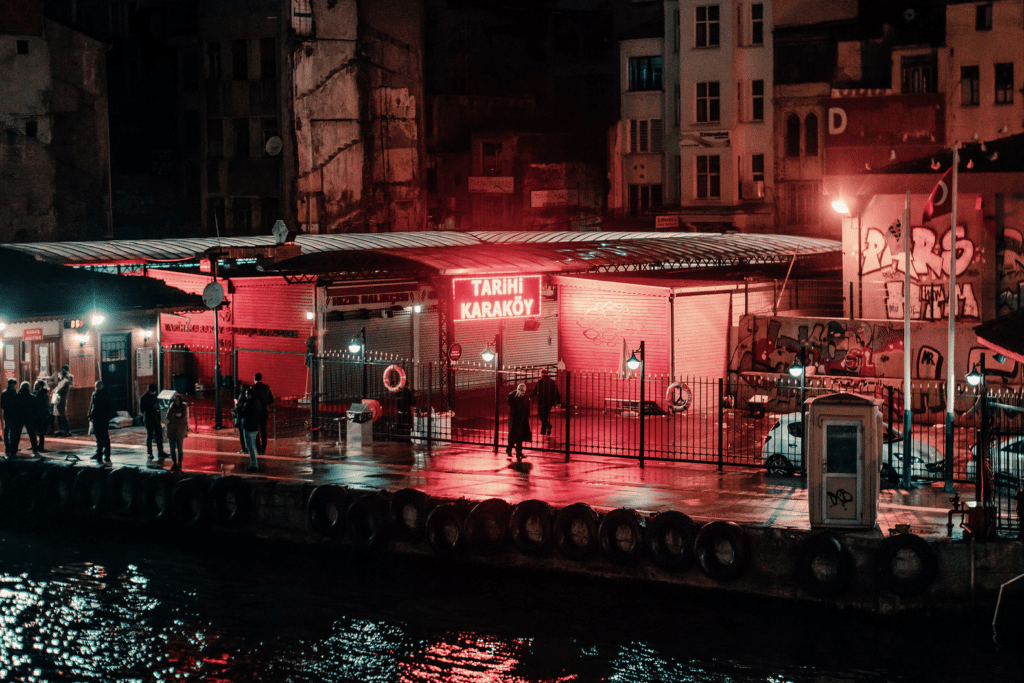 nightlife-in-Karakoy-istanbul