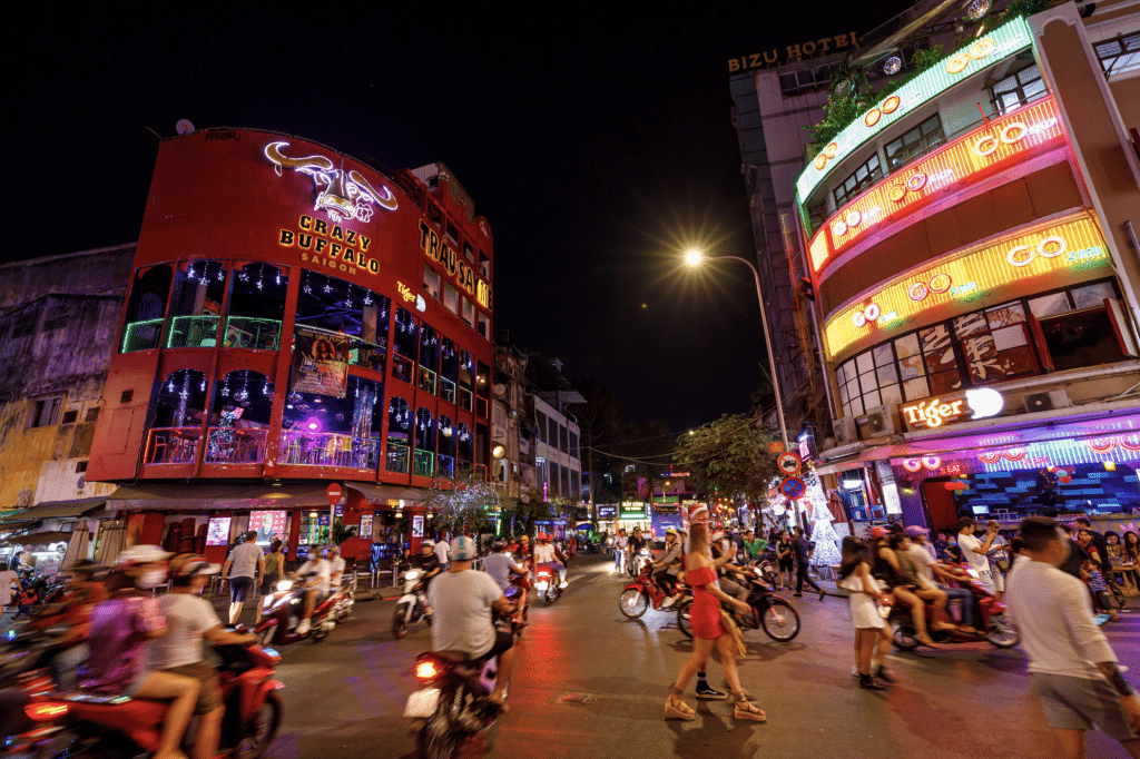 nightlife-in-bui-vien-street-ho-chi-minh-city