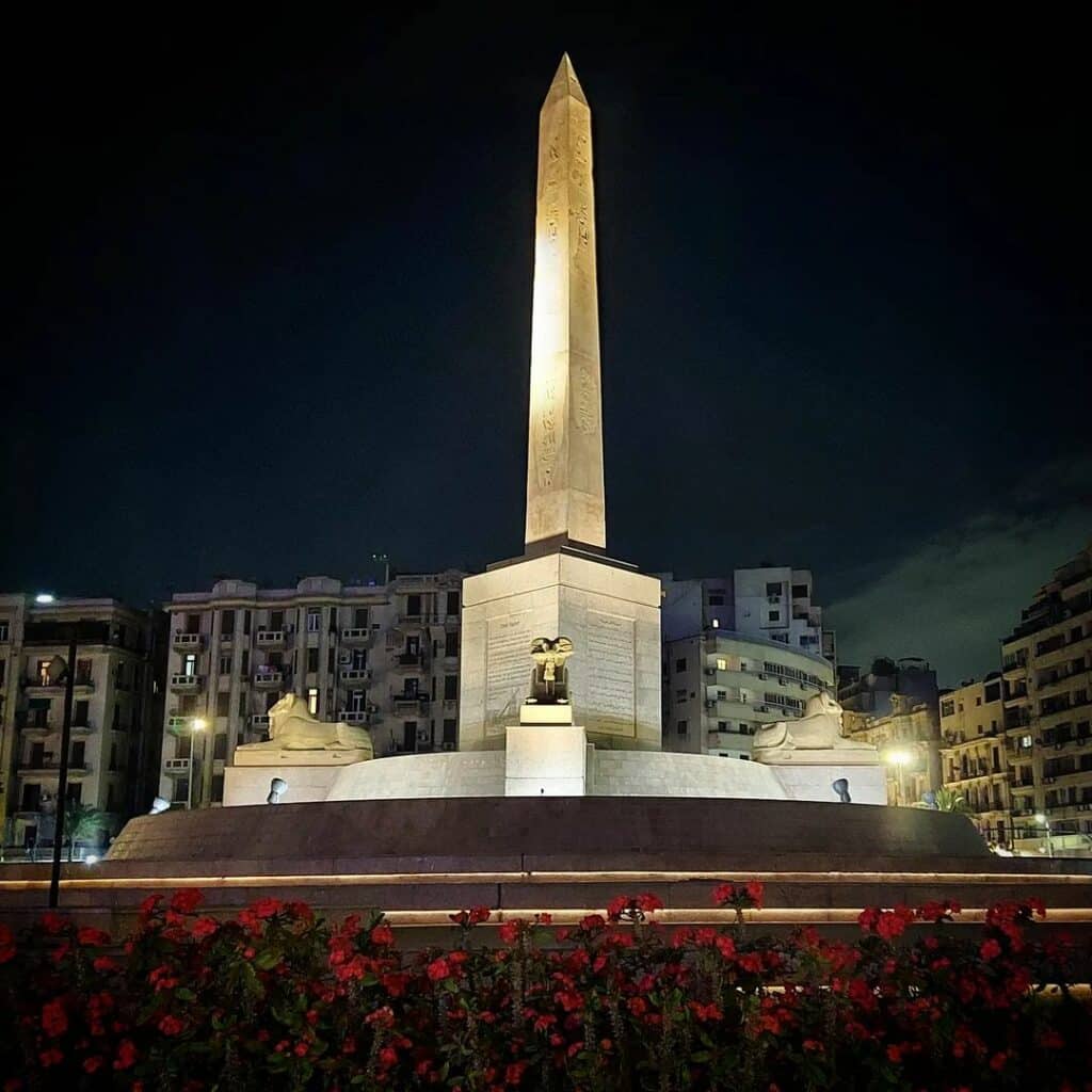 tahir-square-obelisk-cairo