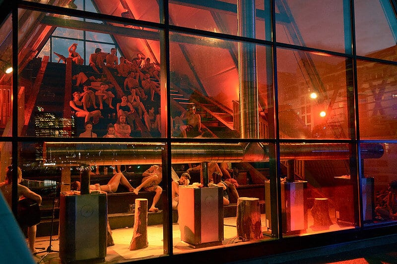 people-at-salt-sauna-in-oslo