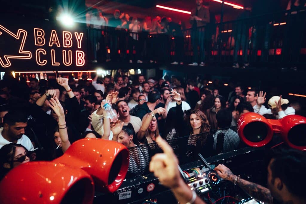 party at Baby Club Marseille