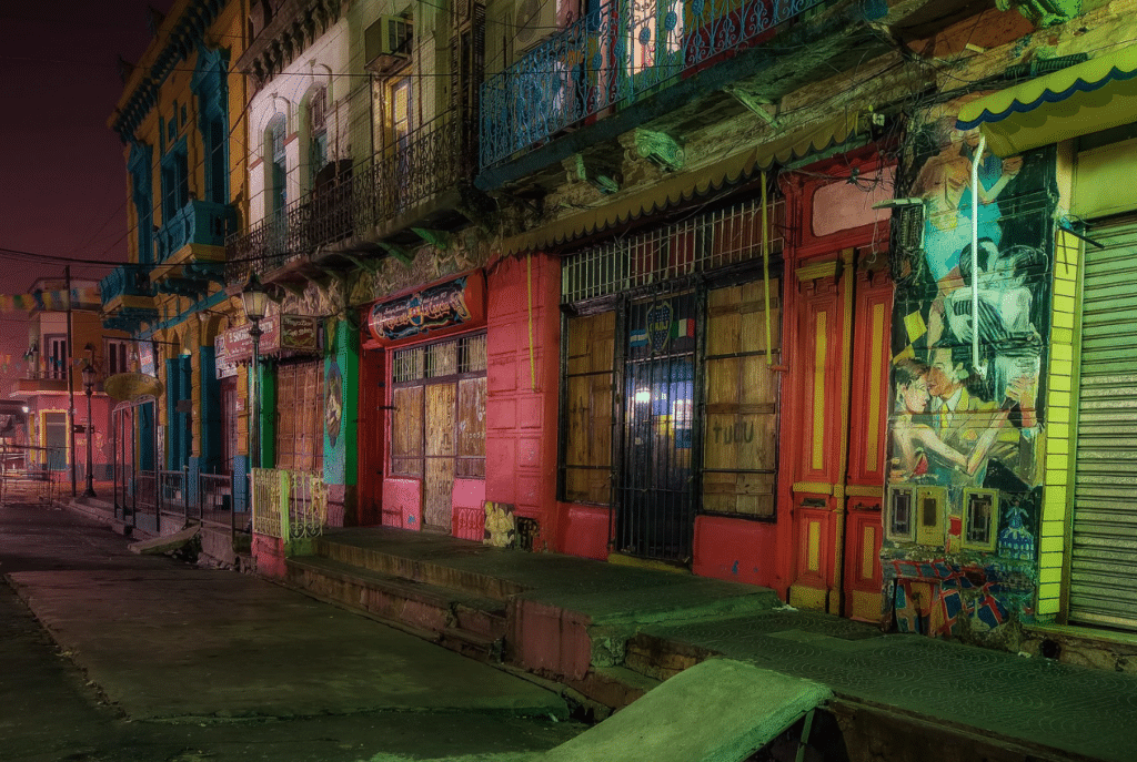 street-art-in-la-boca-buenos-aires